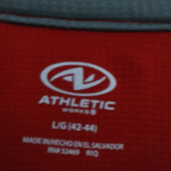 Shirt - Picture 2 of 3